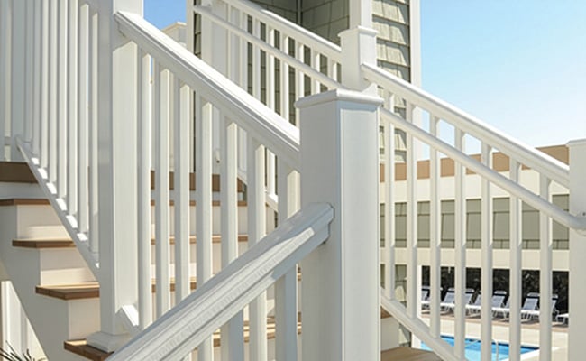 TimberTech Classic Composite Series Premier Rail Matte White